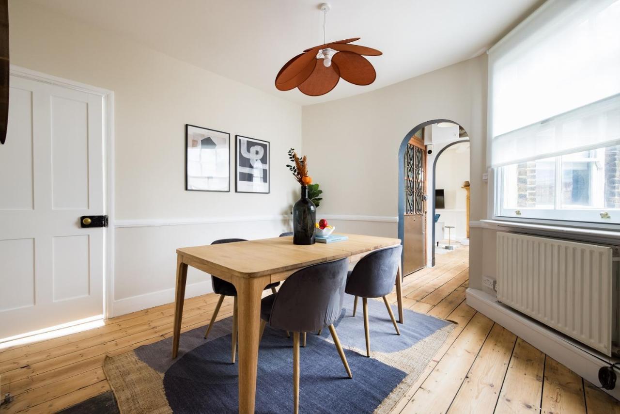 The London Bridge Escape - Stylish 2Bdr House In The Heart Of London Apartment ภายนอก รูปภาพ